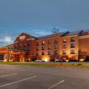 Fairfield Inn & Suites by Marriott Charlotte Matthews - Marriott hotel near Charlotte