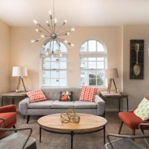 2 Bedroom 2 Bath Penthouse on the Beach