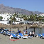 Beachfron Puerto Banus 2 bed apt Playas Del Duque Marbella 