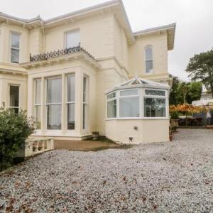 Holcombe House