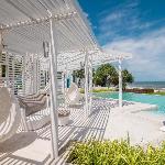 Unwind in a Luxury Beach Condo with private beach