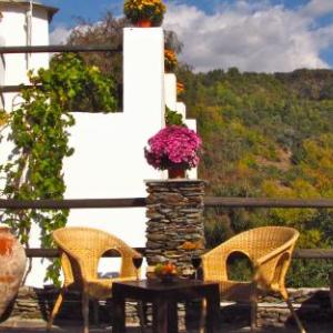 Peaceful Haven in La Alpujarra with Stunning Views