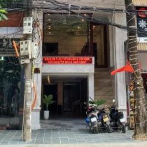 Lee Apartment & Hotel