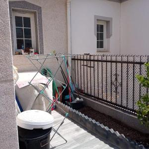 A Quiet House In The Neighborhood Of Urbanizacion Torrealmendros