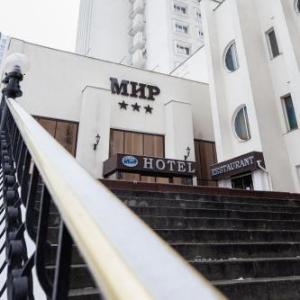 Hotel Mir