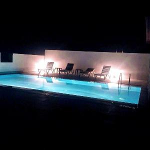 Large Studio Near Girne Tourist Port with Pool