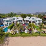 4 bedroom Family Beachfront Pool Villa