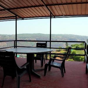Beautiful Villa With Valley View