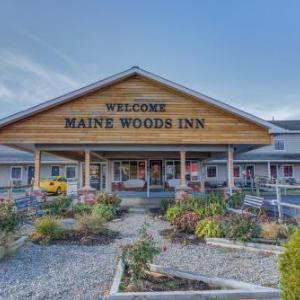 Hotels near Maine Savings Amphitheater - Vacationland Inn & Suites