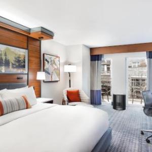 Carillon Point Hotels - The Heathman Hotel Kirkland