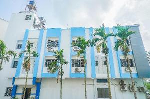 OYO 13583 Hotel Paradise Inn, Hinjewadi