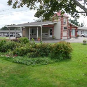 Clark's Sunny Isle Motel