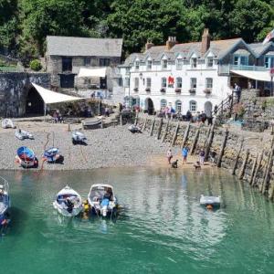 Hotels near Devon Hall Bideford - Red Lion Hotel