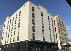 LeTap Hotel near AirTrain JFK Airport, Queens