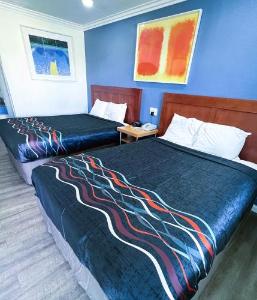 OYO Hotel Ridgecrest CA South China Lake, Ridgecrest