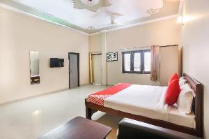 OYO 71493 Chetiya Farm House, Moradabad