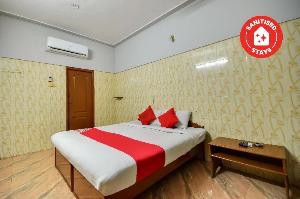OYO 70514 Hotel J P Castle, Tiruppur