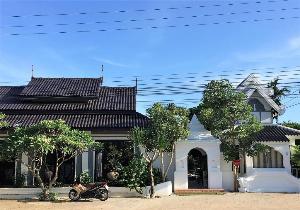 Phu View Hideaway, Sisaket