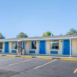 Hilliard Motor Lodge