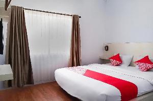 OYO 3175 Rich Homestay, Palu