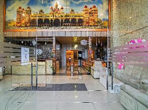T S Royal Grand hotel-Bommasandra -hosur road, Hosur