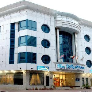 3 Star Hotels Dubai Deals At The 1 In United Moon Valley Hotel Apartment
