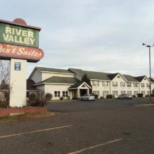 River Valley Inn & Suites