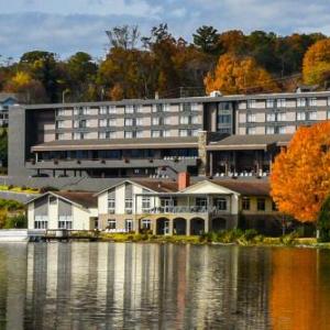 Hotels near Ramsey Center Cullowhee - The Terrace Hotel at Lake Junaluska