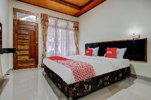 OYO 3202 Hans Homestay, Samosir Island