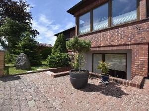 Modern Apartment in Kröpelin with Garden, Kropelin
