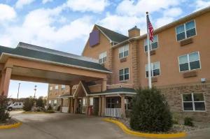 Quality Inn & Suites Dickinson, Dickinson