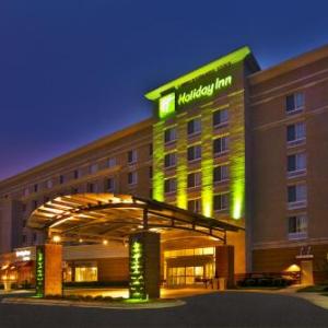 Holiday Inn Detroit Metro Airport an IHG Hotel