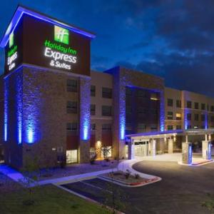 Holiday Inn Express & Suites San Marcos South