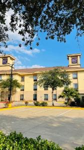 Sleep Inn & Suites Bush Intercontinental - IAH East, Humble