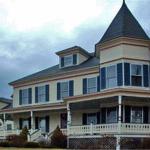 Hotels near Santa's Village Jefferson - The Jefferson Inn
