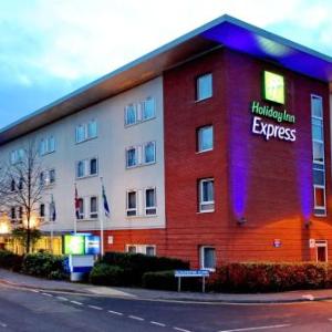 45 Live Kidderminster Hotels - Holiday Inn Express Birmingham Redditch