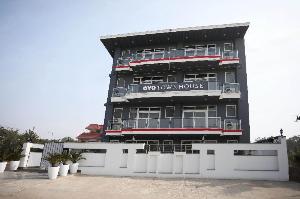 OYO Townhouse 024 Sector 47 Gurgaon, Gurgaon