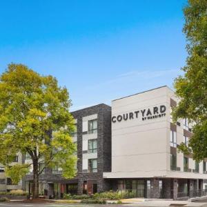 Courtyard by Marriott Seattle Northgate