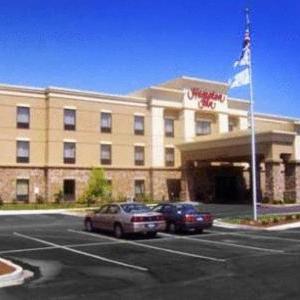 Hotels near Montgomery Motor Speedway - Hampton Inn By Hilton Montgomery-South-Airport