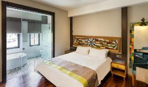 Treasures Hotel and Suites, Melaka
