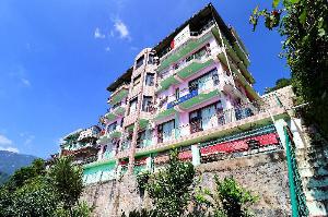 FabHotel AAA, Kasauli