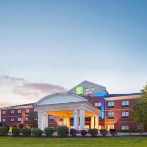 Holiday Inn Express & Suites Bridgeport by IHG