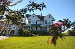 Tobermory Ontario Hotels - Twin Peaks B&B