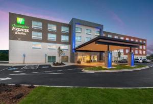 Holiday Inn Express & Suites Gainesville - Lake Lanier Area, an IHG Hotel, Gainesville