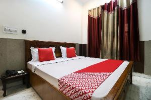 OYO 46852 Hotel Pal Regency, Mohali