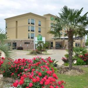 Hotels near Rancho El Paraiso Montgomery - Holiday Inn Montgomery South Airport