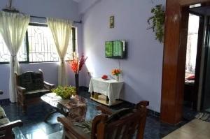 Sun Shine Beach Apartment, Madgaon