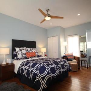 Hotels near Raven Theatre - Magnolia Coach House
