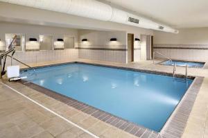 Country Inn & Suites by Radisson, St. Peters, MO, Saint Charles