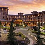 Hotels near Chukchansi Gold Resort and Casino - Chukchansi Gold Resort & Casino